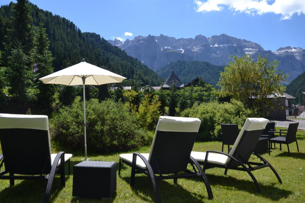 Hotel Garni Broi - Charme & Relax Sëlva di Val Gardena Eksteriør billede